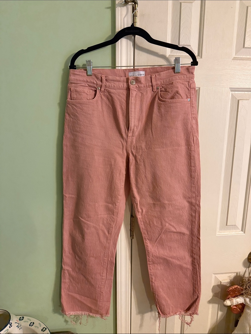 LOFT Pink Cropped Straight Jeans with Frayed Hem